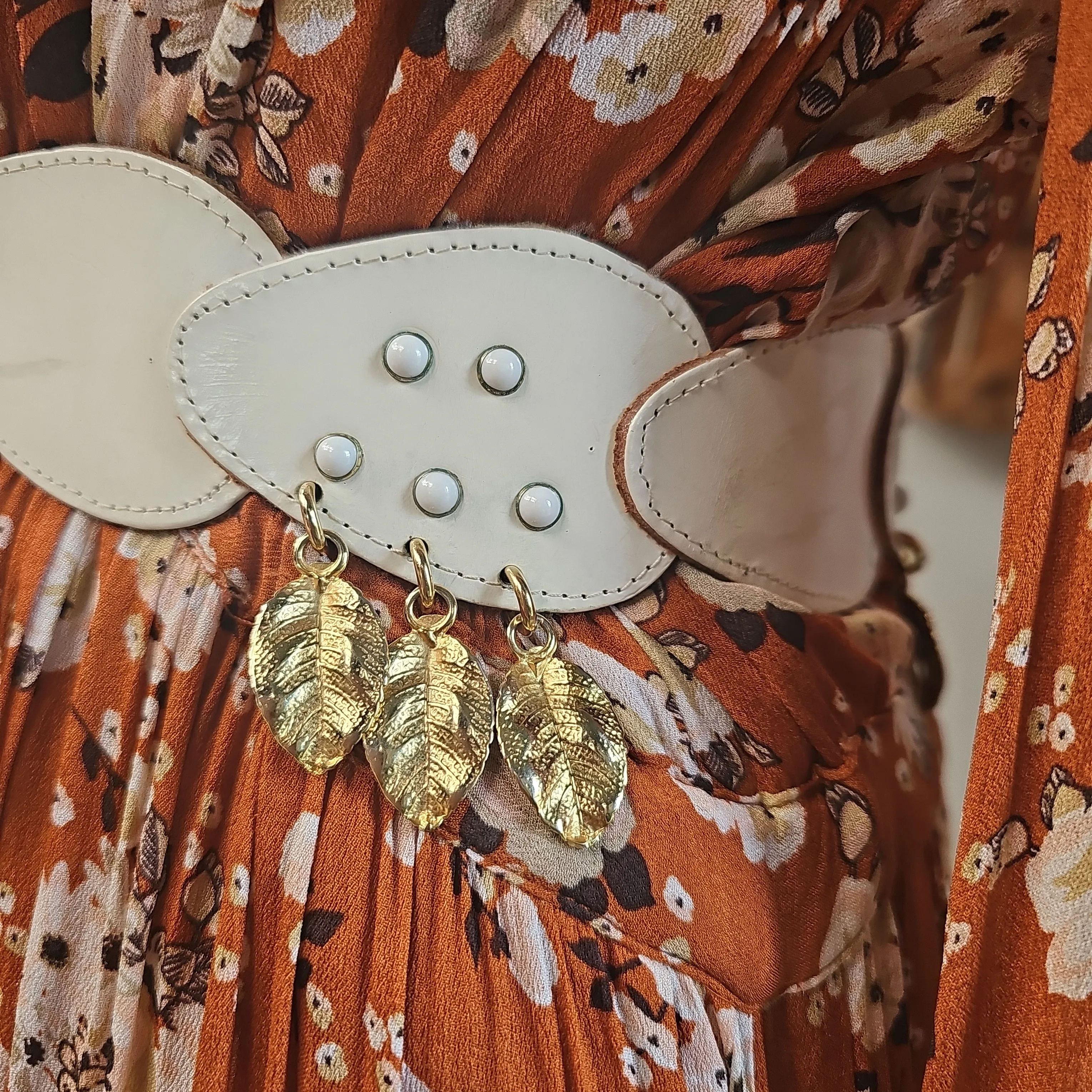 Vintage White Leather Belt Made In Italy - Boho